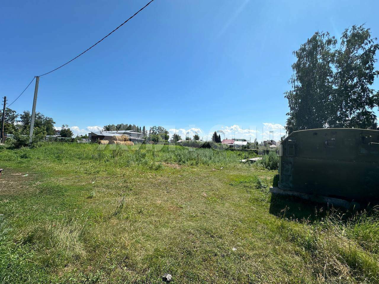 Продам земельный участок 1600 м.кв.