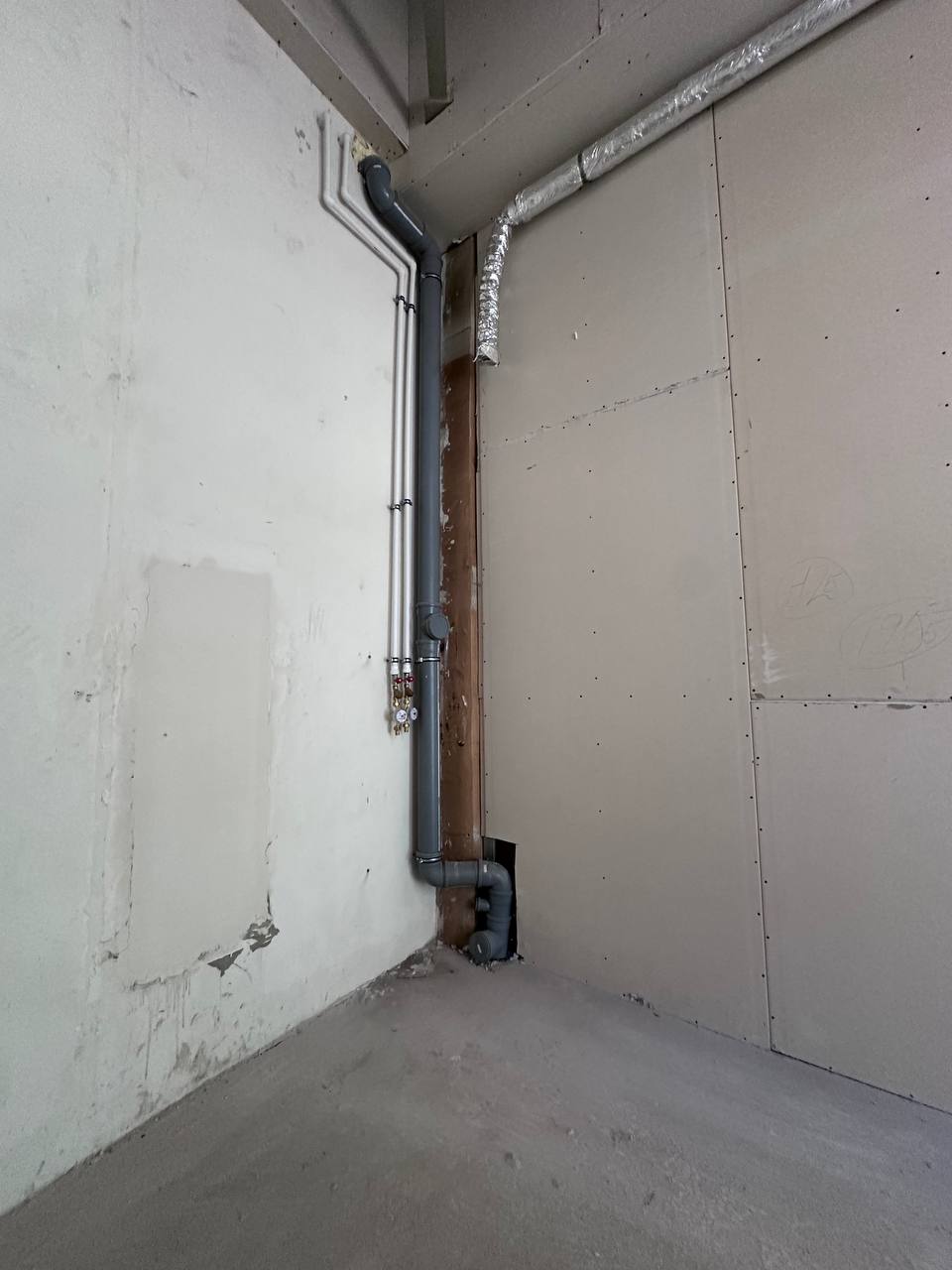 Фото: Торговая точка 39 м2 test