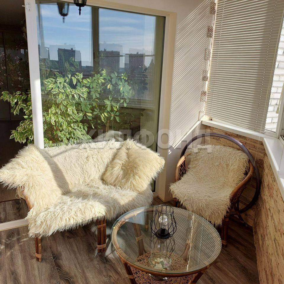 Квартира на продажу в Томске, Ленина проспект, 199 фото №1