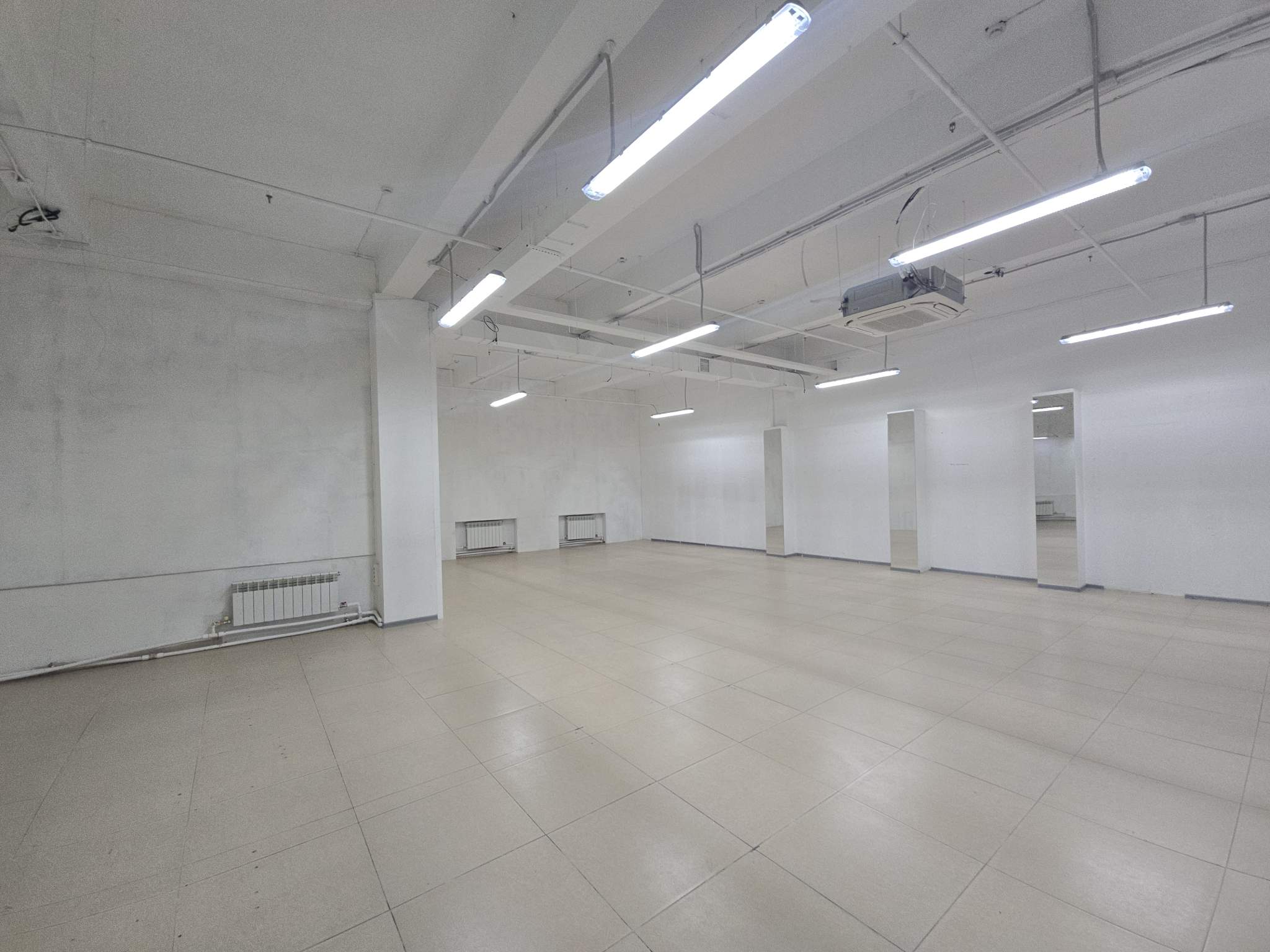 Фото: Торговое помещение 150 м2 в аренду test