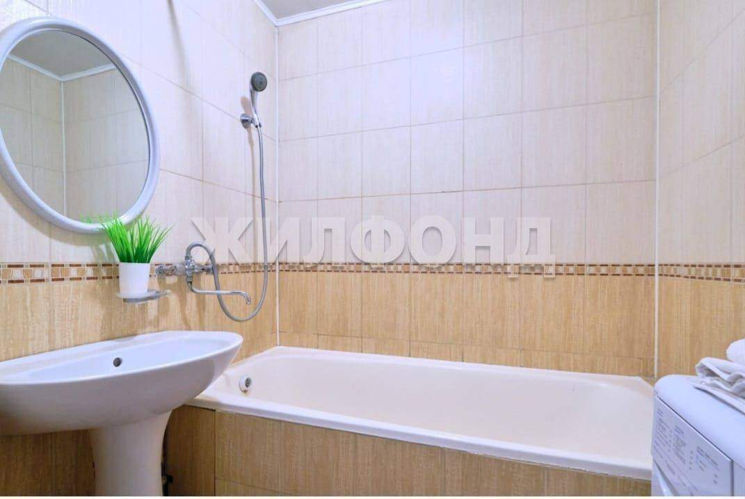 Квартира на продажу в Томске, Нечевский переулок, 32 фото №2