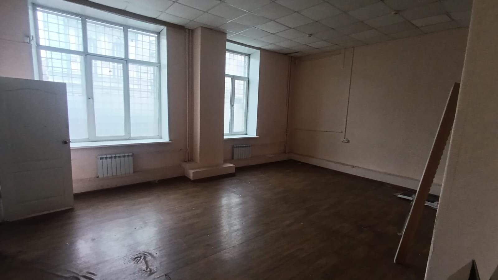 Фото: Продажа офиса 222.1 м2 test