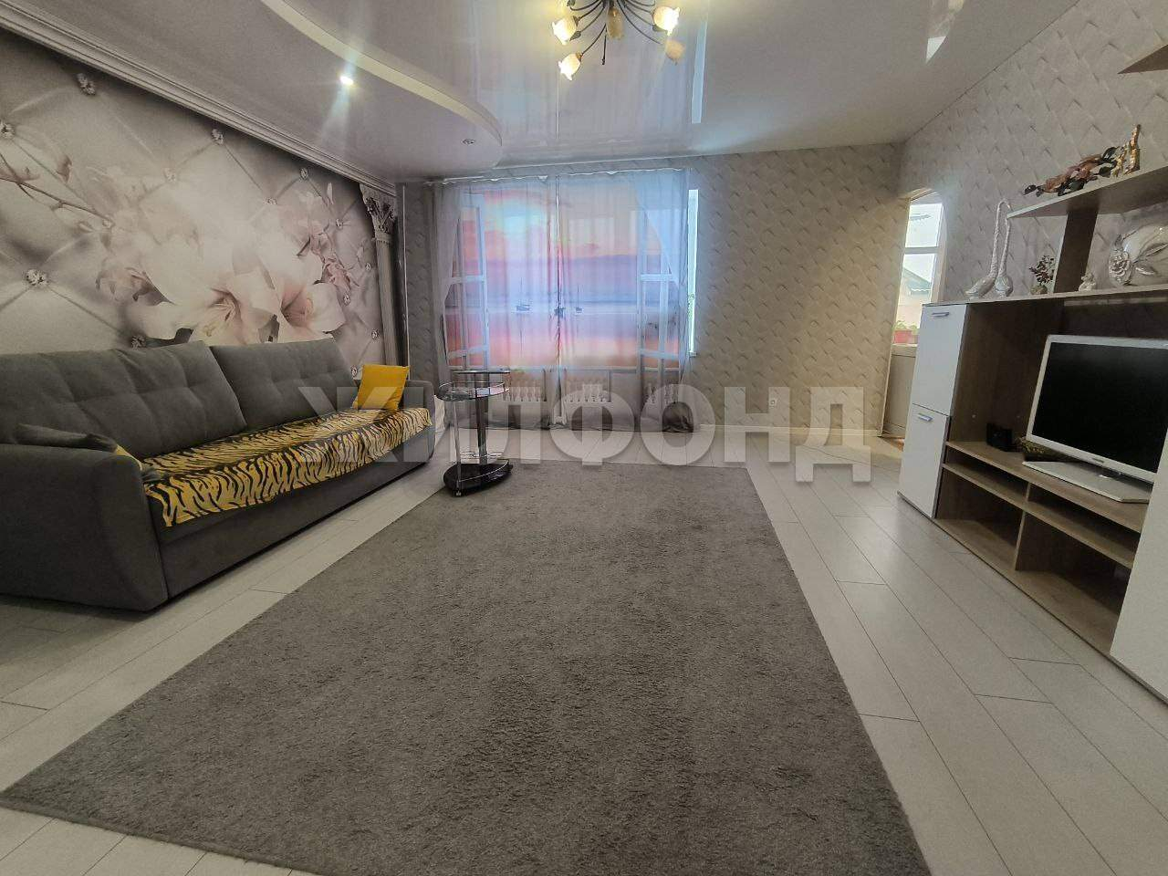 Квартира на продажу в Орёле, 8 Марта улица, 1 фото №1