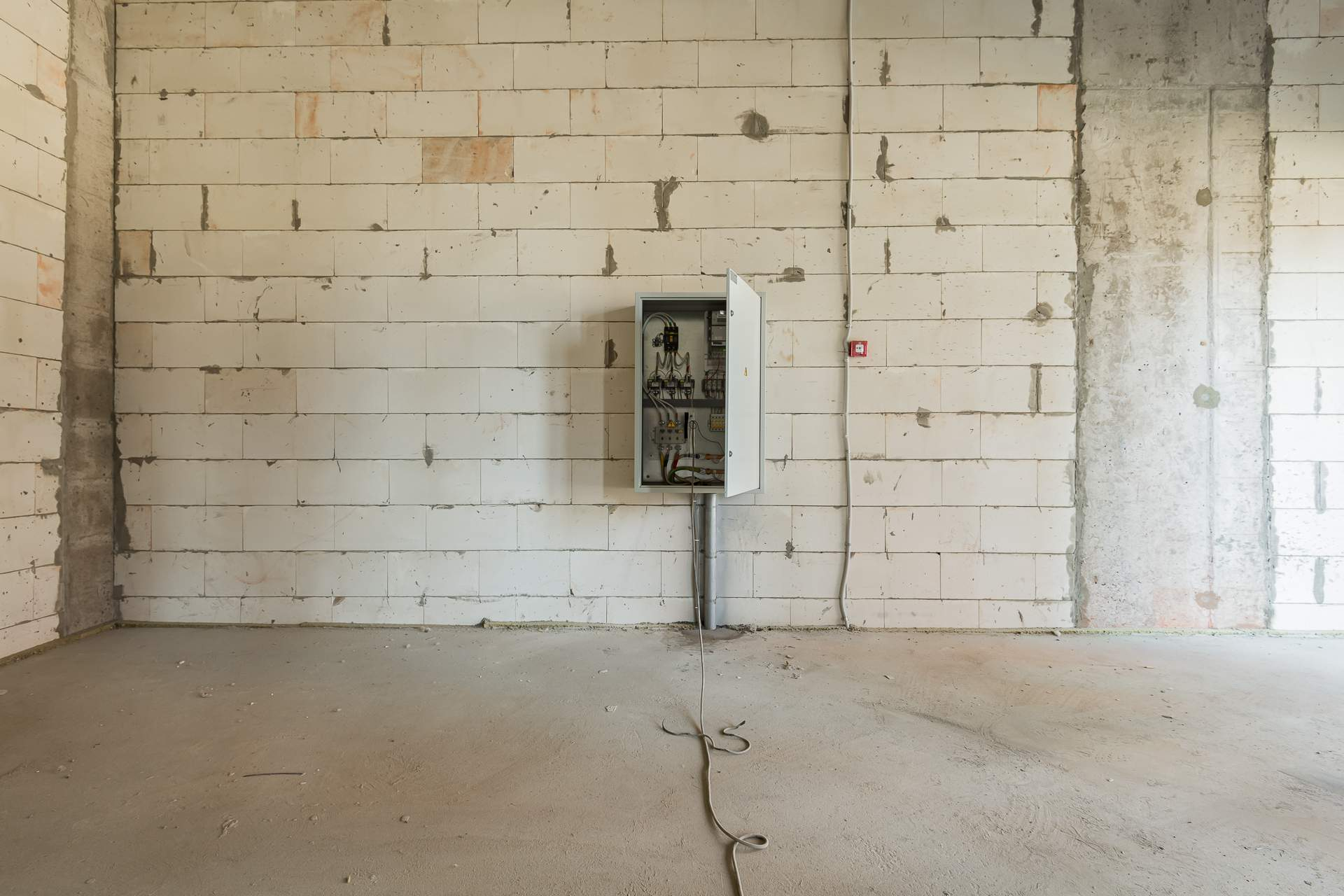 Продам магазин 11.8 м.кв.