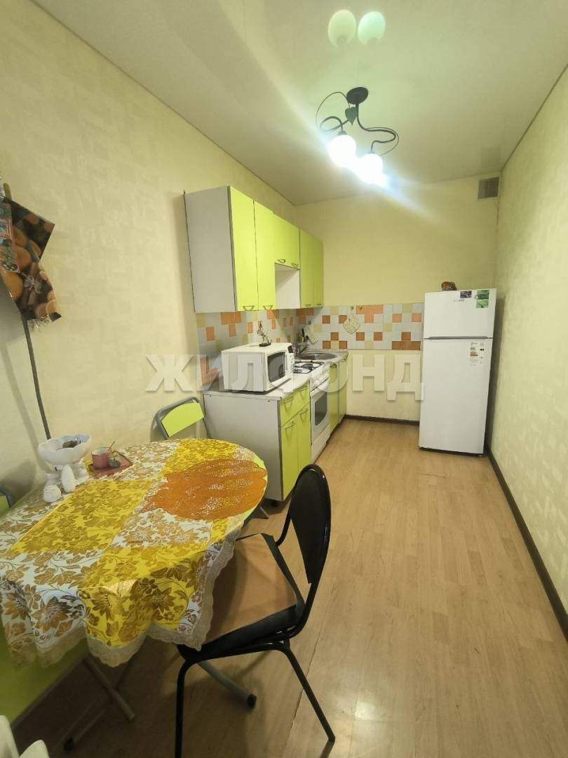 Квартира на продажу в Орёле, 8 Марта улица, 1 фото №7