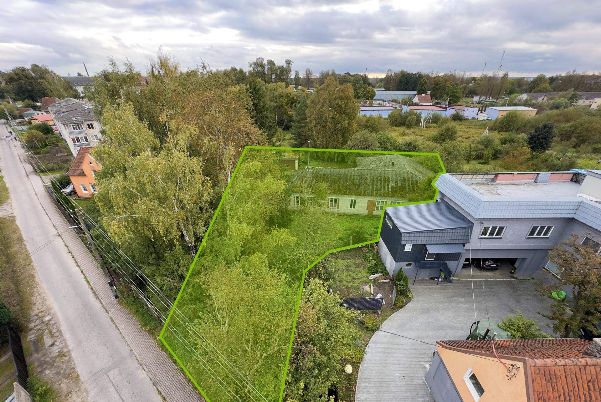 Продам торговое помещение 316.8 м.кв.