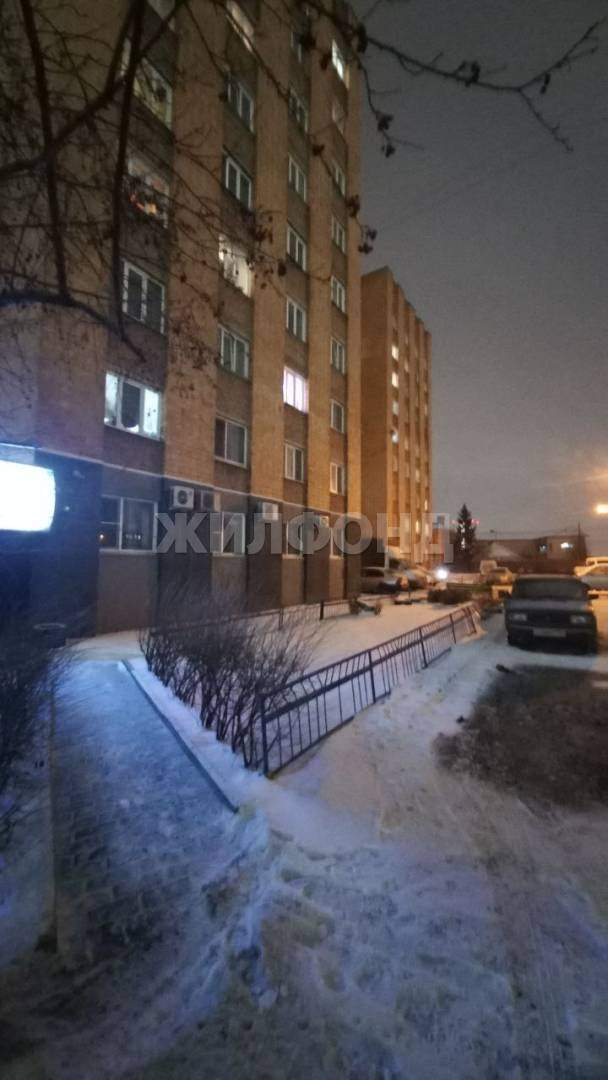 Комната на продажу в Красноярске, Полярная улица, 7-я фото №4