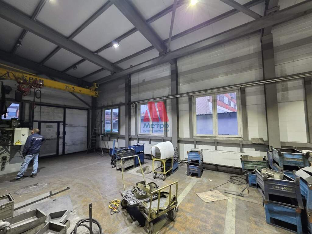 Продам помещение свободного назначения 2000 м.кв.