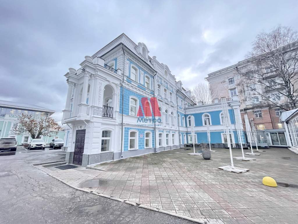 Сдам в аренду офис 82 м.кв.