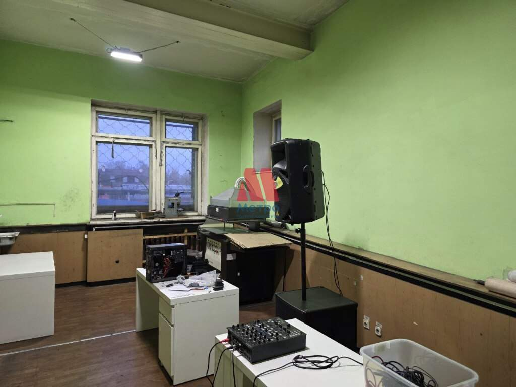 Продам помещение свободного назначения 2000 м.кв.