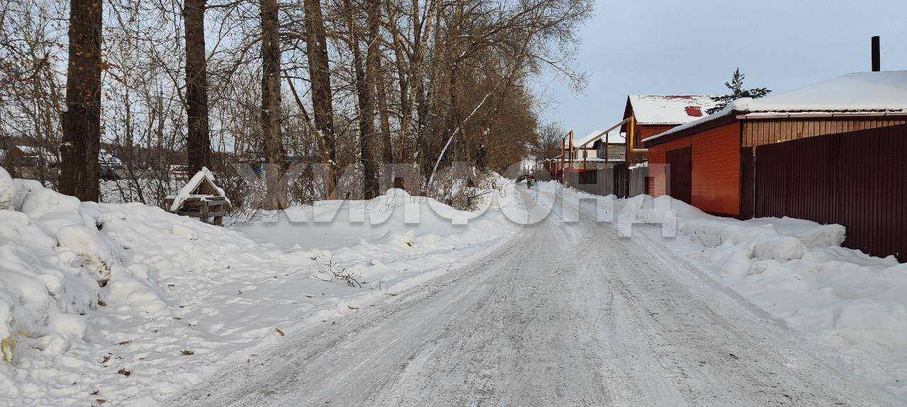 Продам земельный участок 610 м.кв.