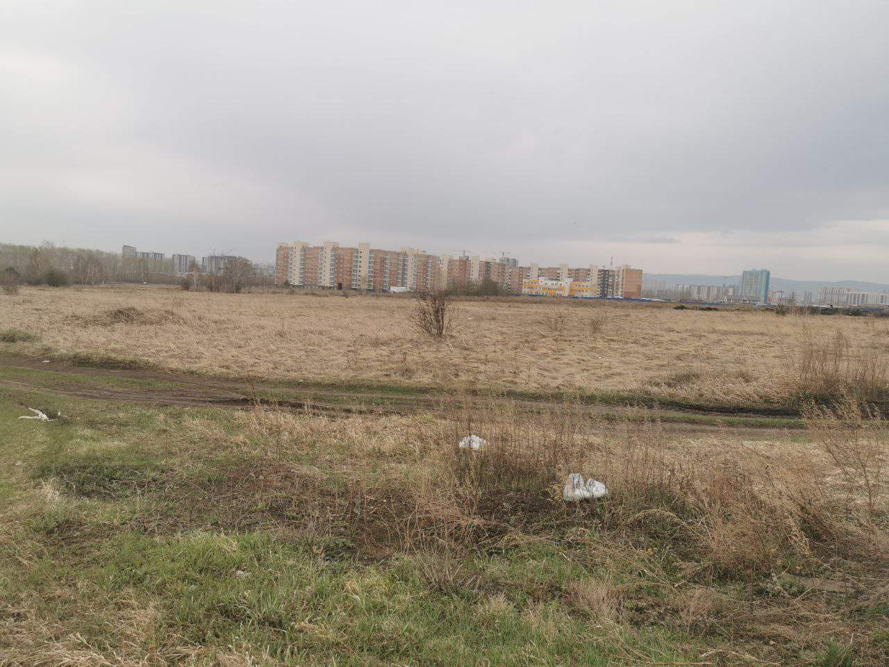 Продам земельный участок 14296 м.кв.