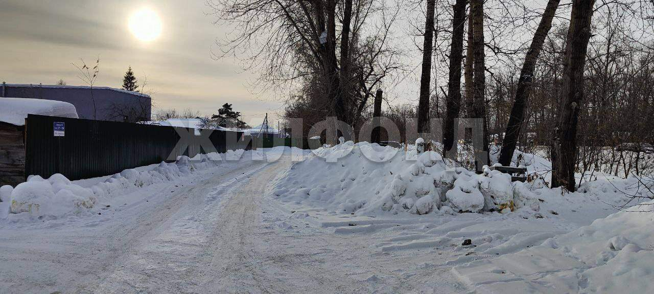 Продам земельный участок 610 м.кв.