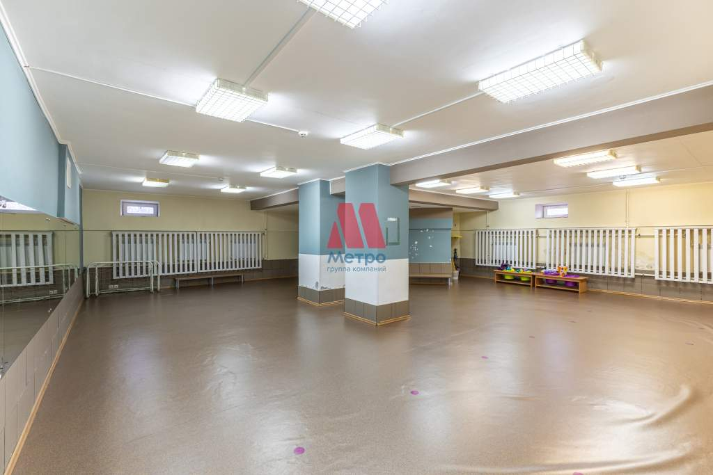 Сдам в аренду помещение свободного назначения 751.7 м.кв.