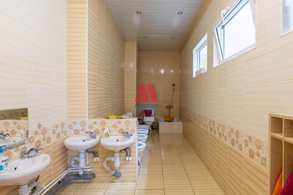 Сдам в аренду помещение свободного назначения 751.7 м.кв.