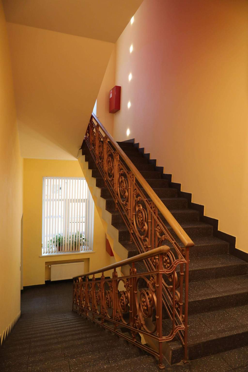 Офис на продажу в Санкт-Петербурге, Малоохтинский проспект, 8 литера А фото №5