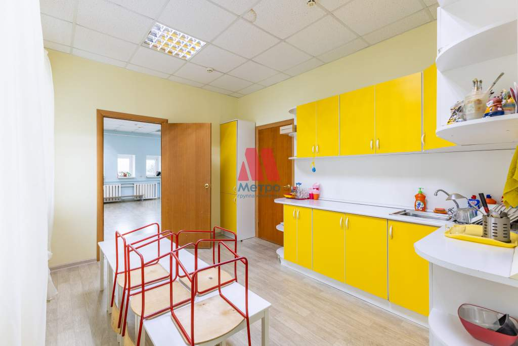 Сдам в аренду помещение свободного назначения 751.7 м.кв.