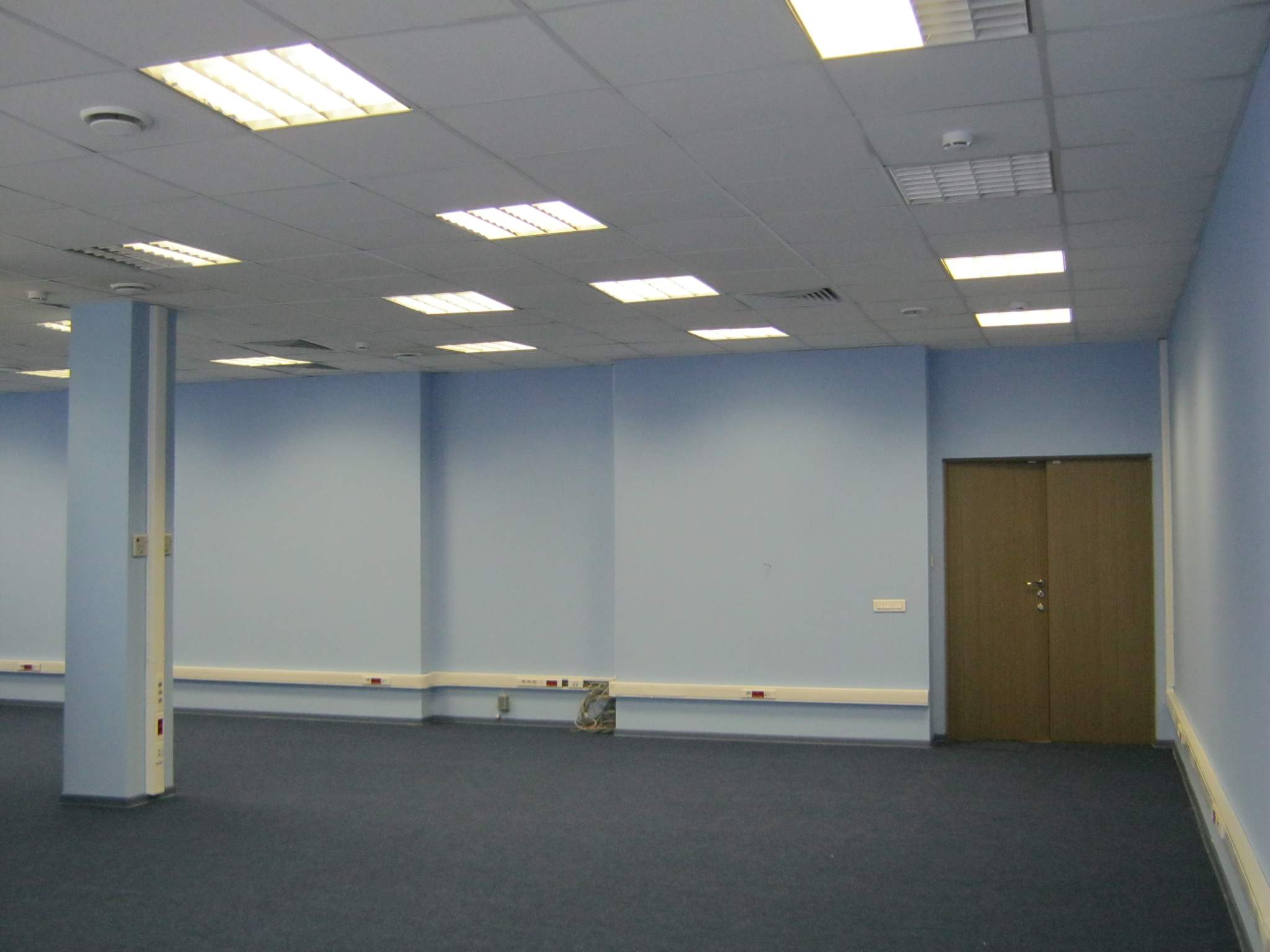 Сдам в аренду офис 102 м.кв.