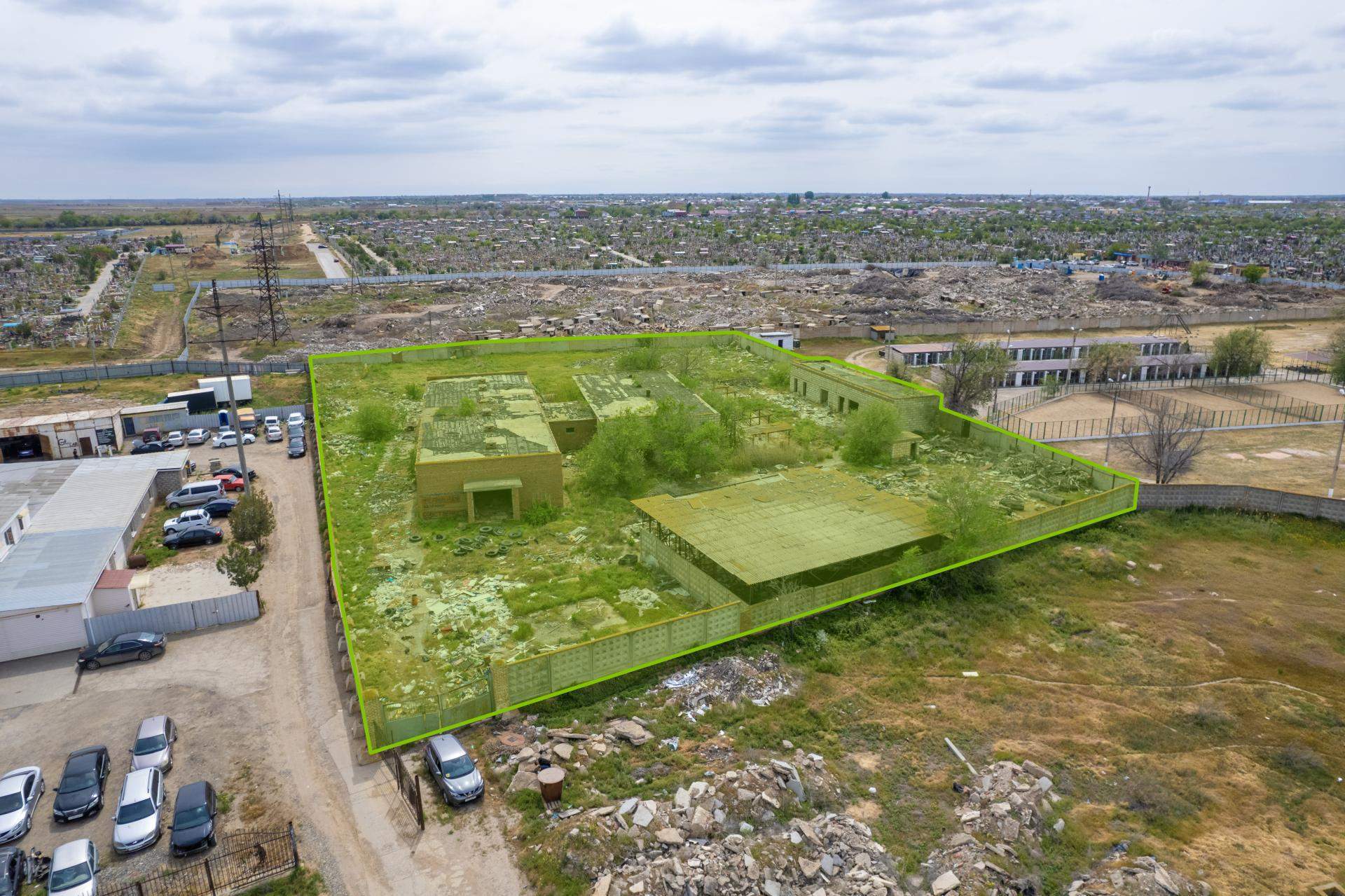 Продам земельный участок 6822 м.кв.