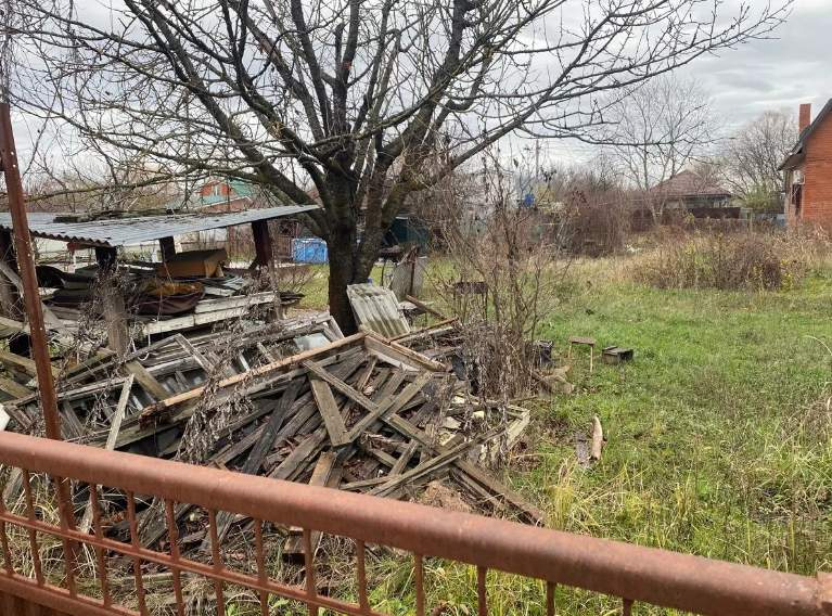 Продам земельный участок 528 м.кв.