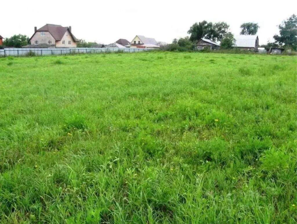 Продам земельный участок 600 м.кв.