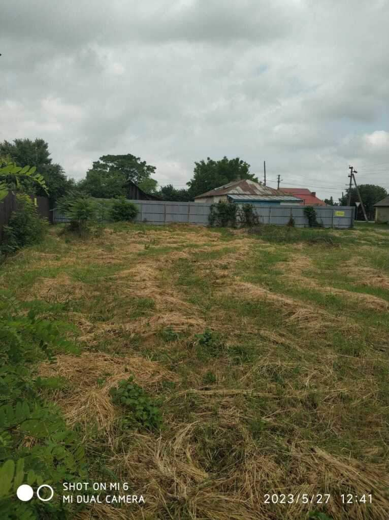 Продам земельный участок 1418 м.кв.