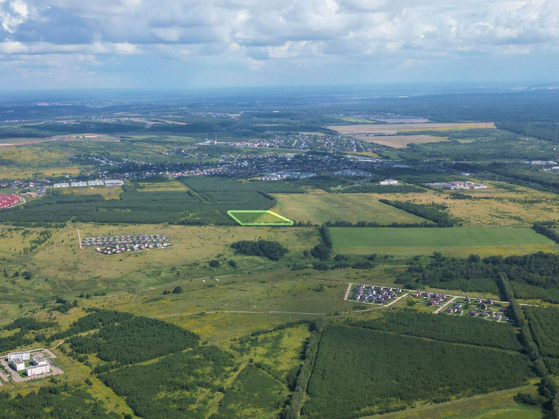 Продам земельный участок 25527 м.кв.