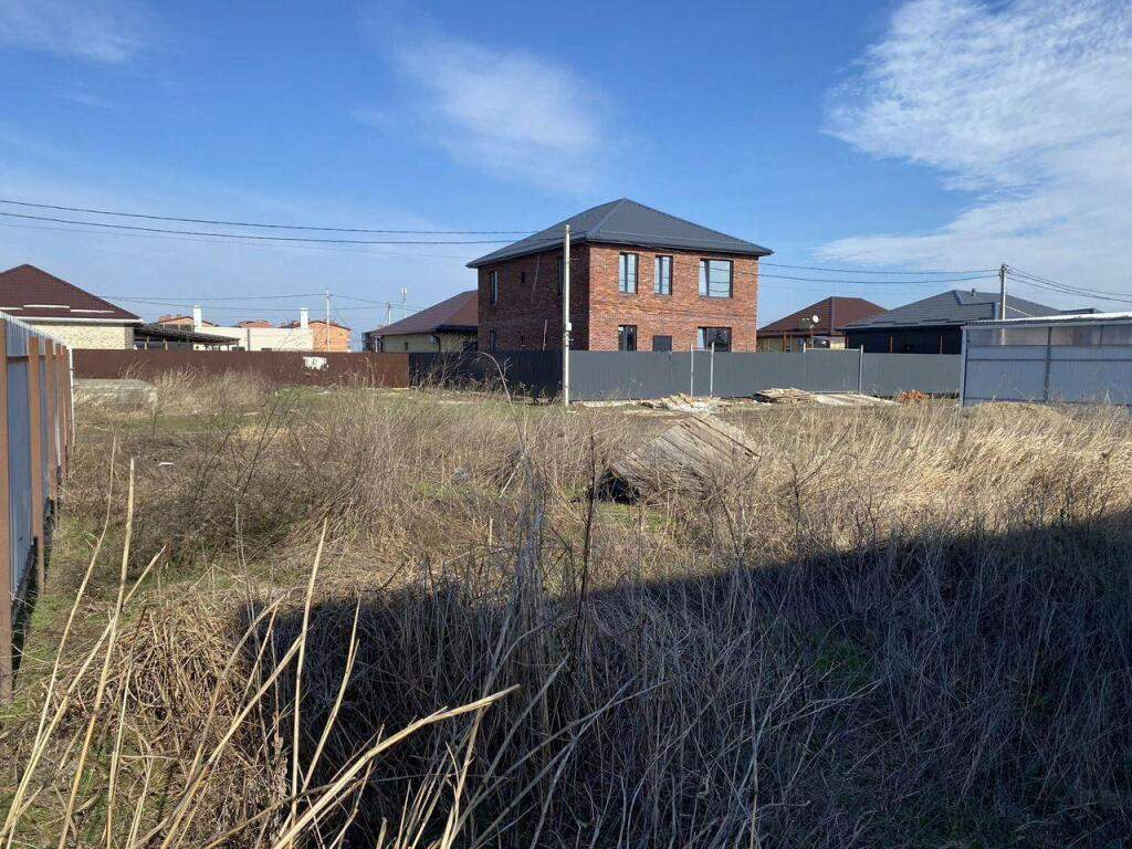 Участок на продажу в Краснодаре, Лисичанская ул. фото №3