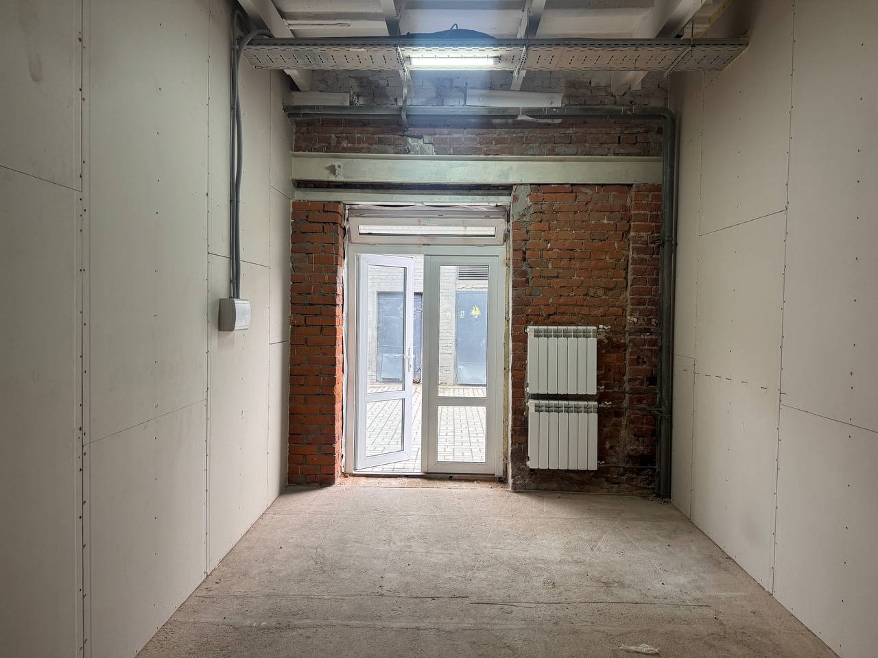 Продам помещение свободного назначения 18.1 м.кв.