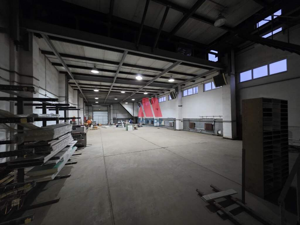 Сдам в аренду помещение свободного назначения 430 м.кв.