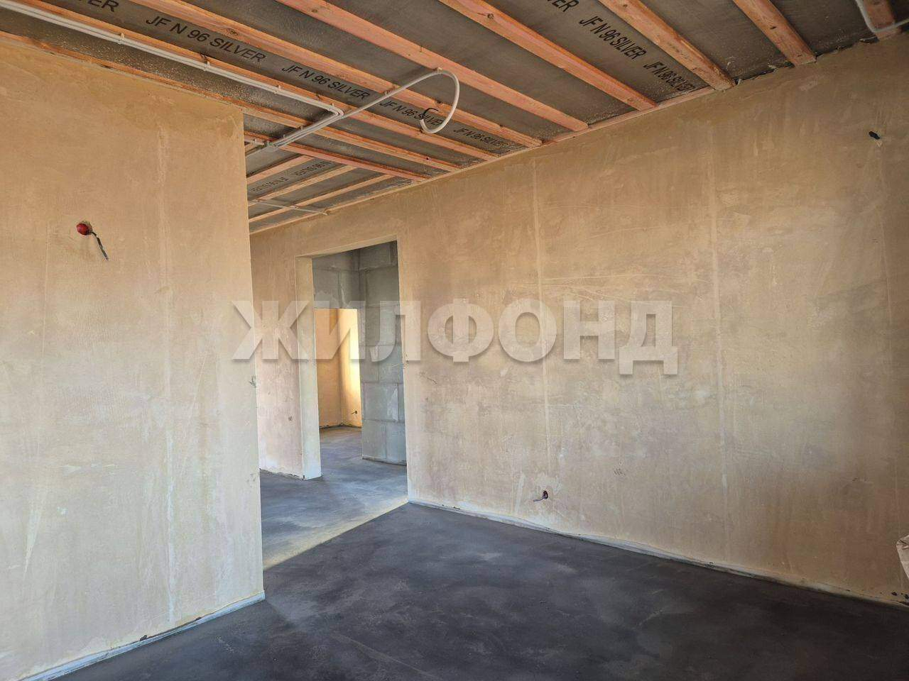 Продам земельный участок 640 м.кв.