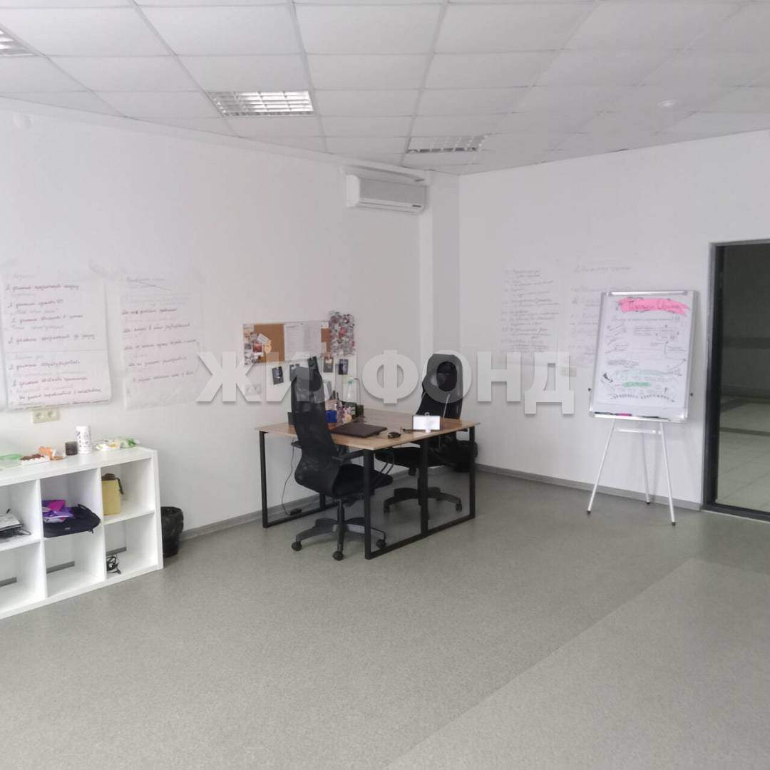 Продам офис 42 м.кв.