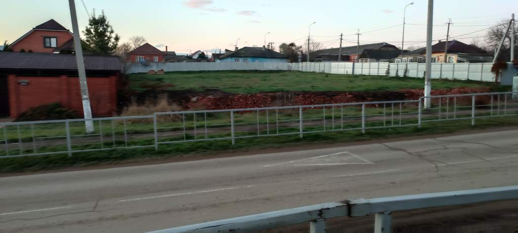 Продам земельный участок 832 м.кв.