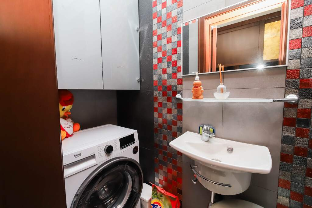 Квартира на продажу в Краснодаре, им. Ломоносова улица, 97 фото №17