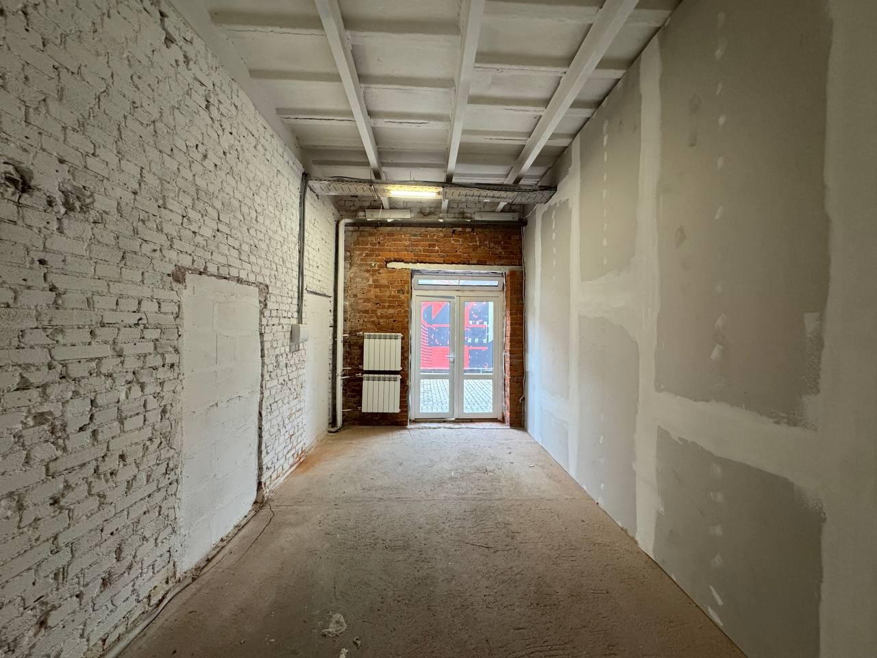 Продам помещение свободного назначения 17.2 м.кв.