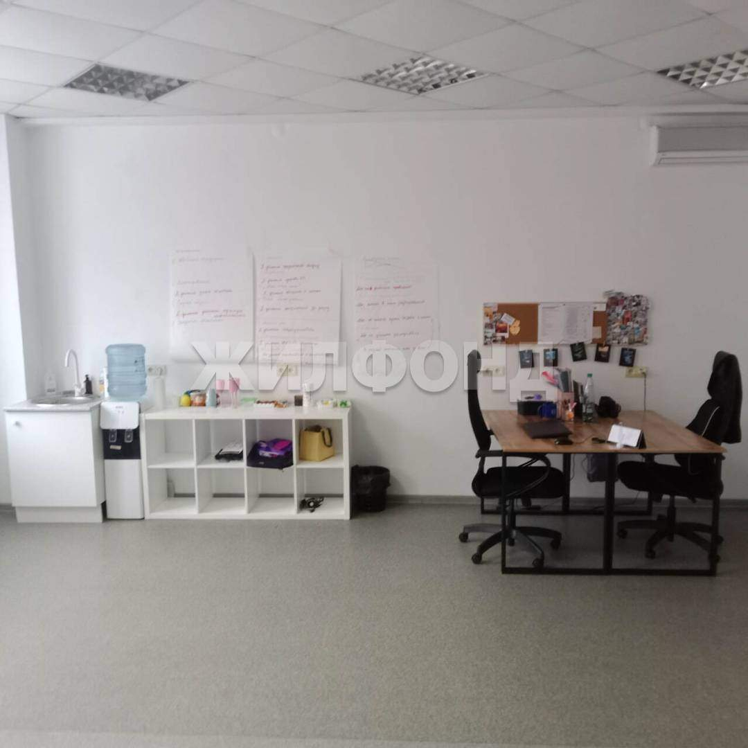 Продам офис 42 м.кв.