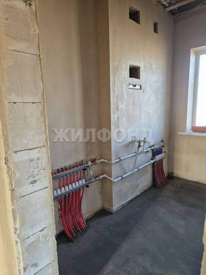 Продам земельный участок 640 м.кв.