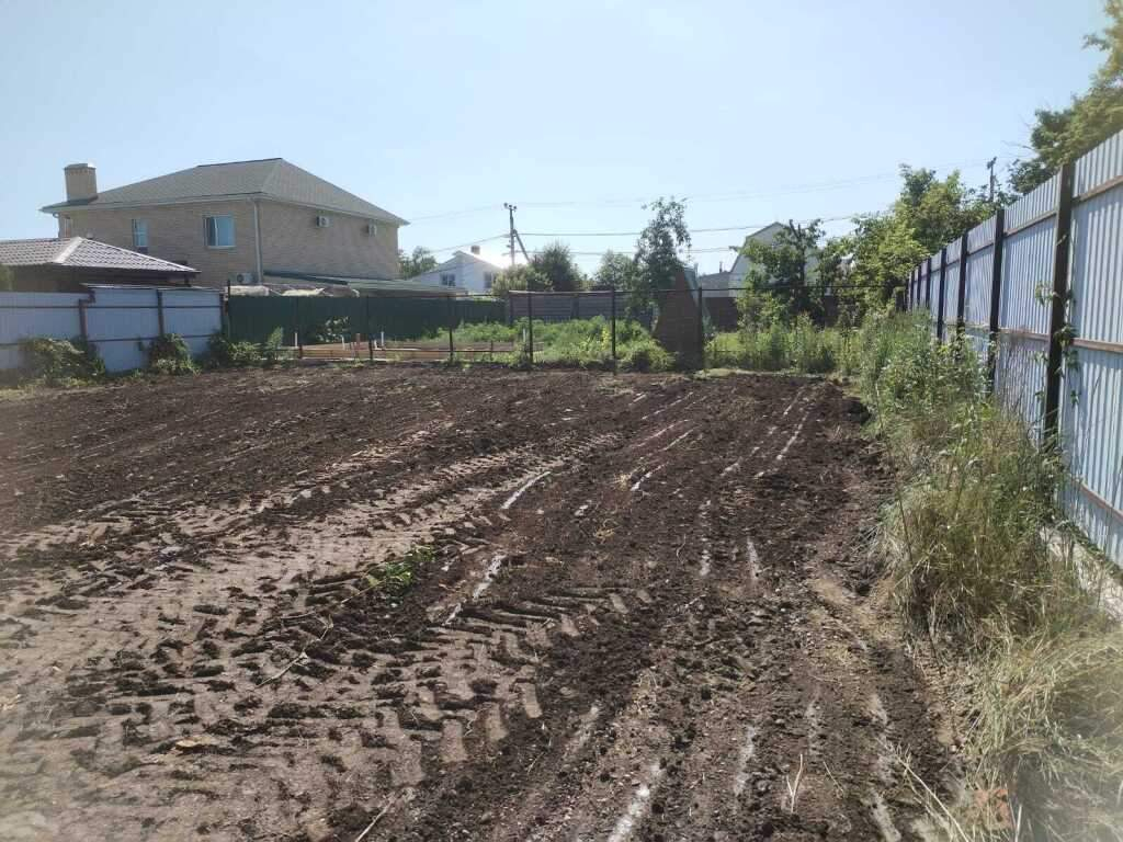 Продам земельный участок 600 м.кв.