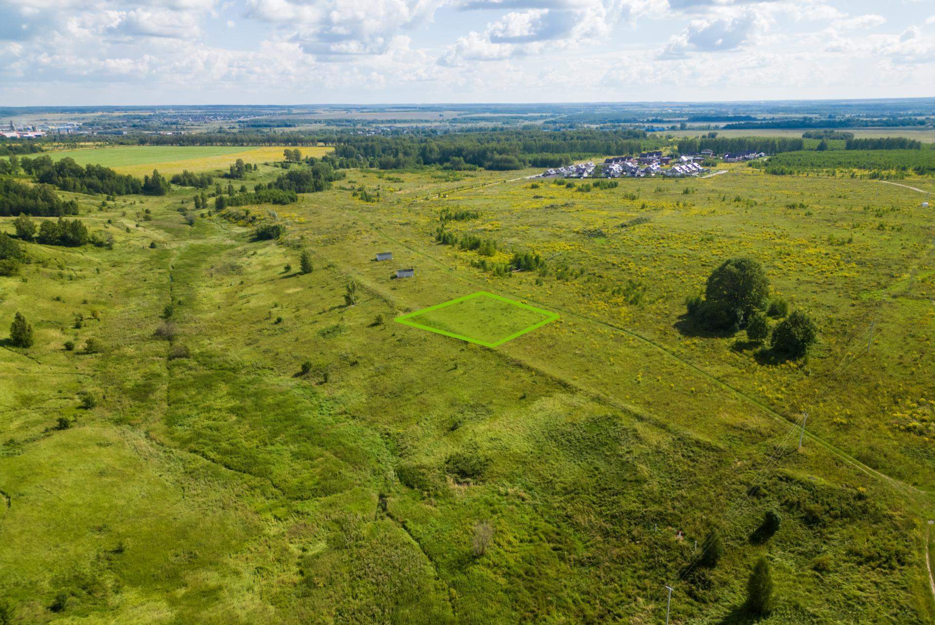 Продам земельный участок 1678 м.кв.