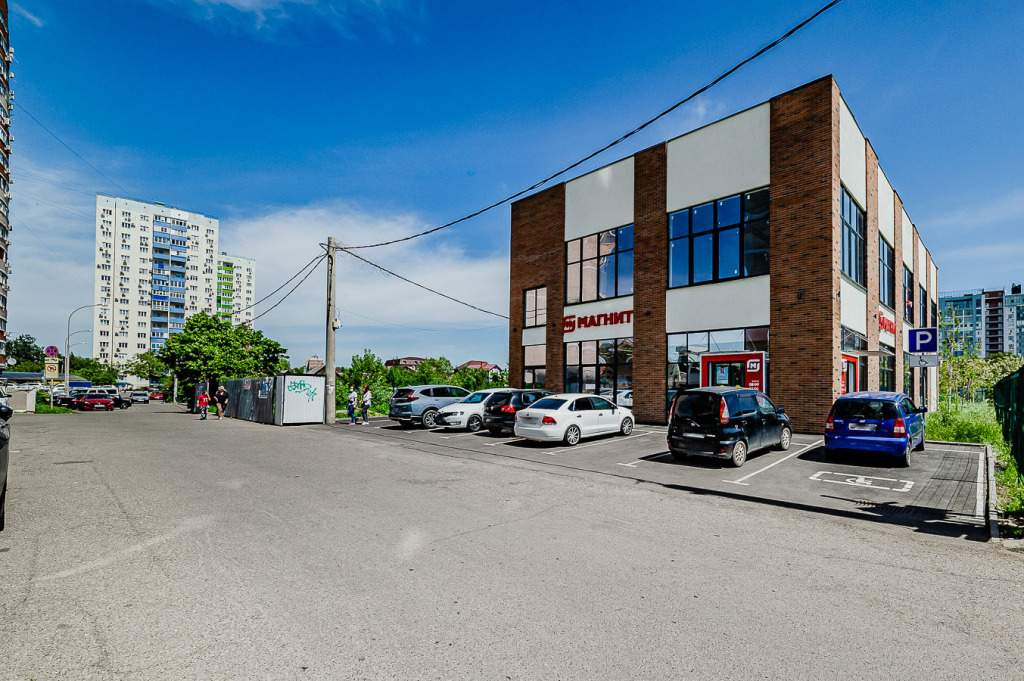 Продам помещение свободного назначения 921.6 м.кв.