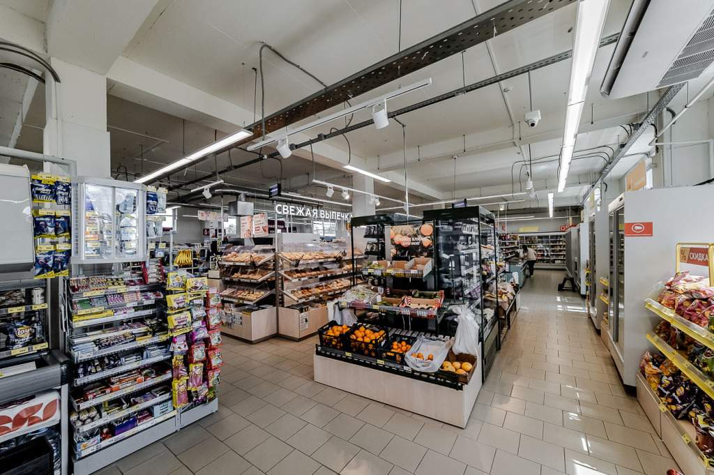 Продам помещение свободного назначения 921.6 м.кв.