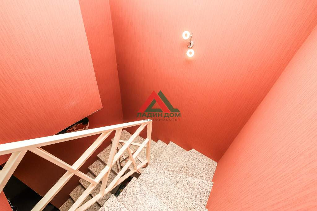 Коттедж на продажу в Новой Адыгее, Им Совмена улица, 7/1 фото №17