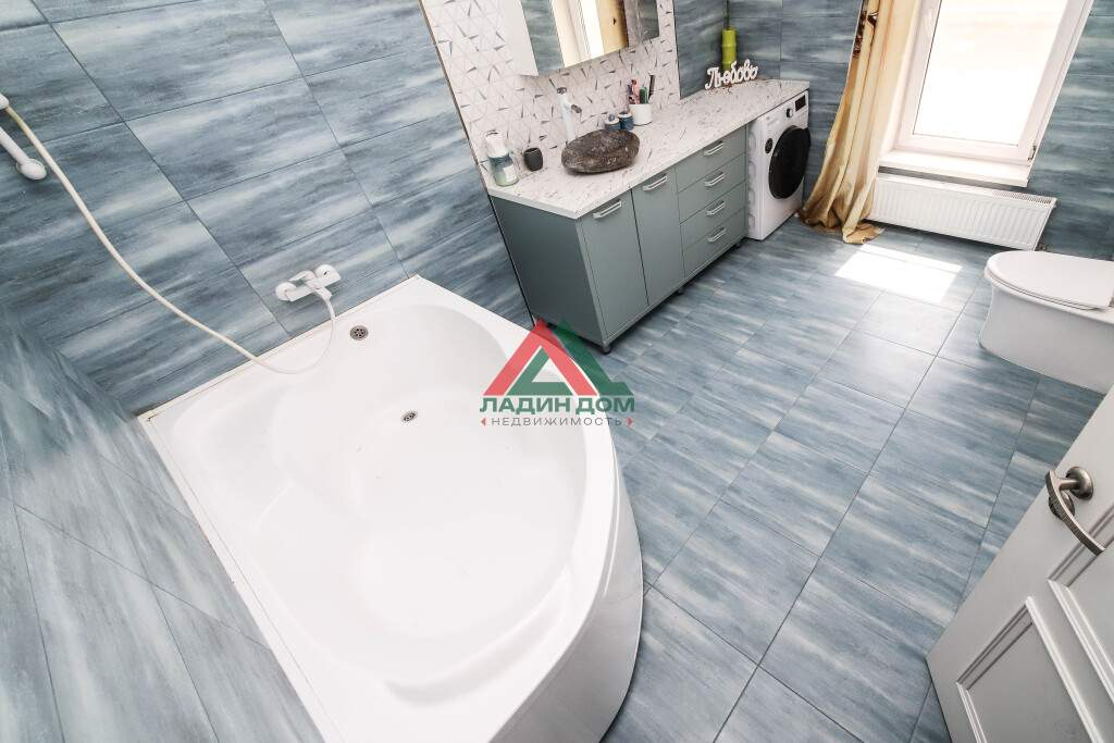 Коттедж на продажу в Новой Адыгее, Им Совмена улица, 7/1 фото №18