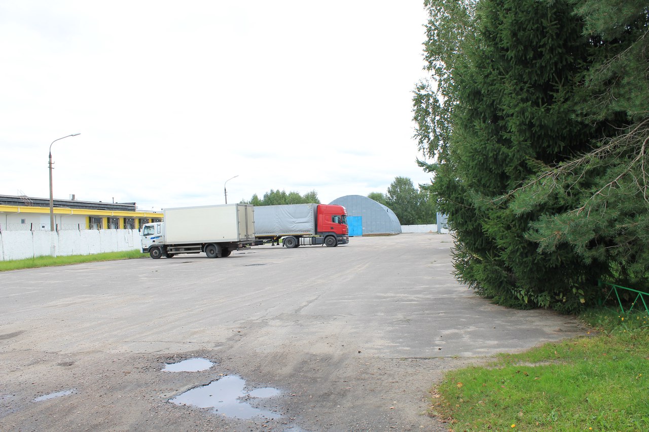 Сдам в аренду земельный участок 1200 м.кв.