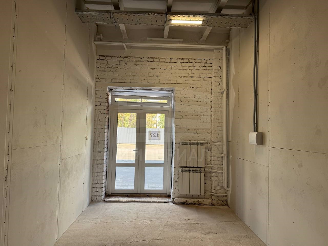 Сдам в аренду помещение свободного назначения 17.9 м.кв.