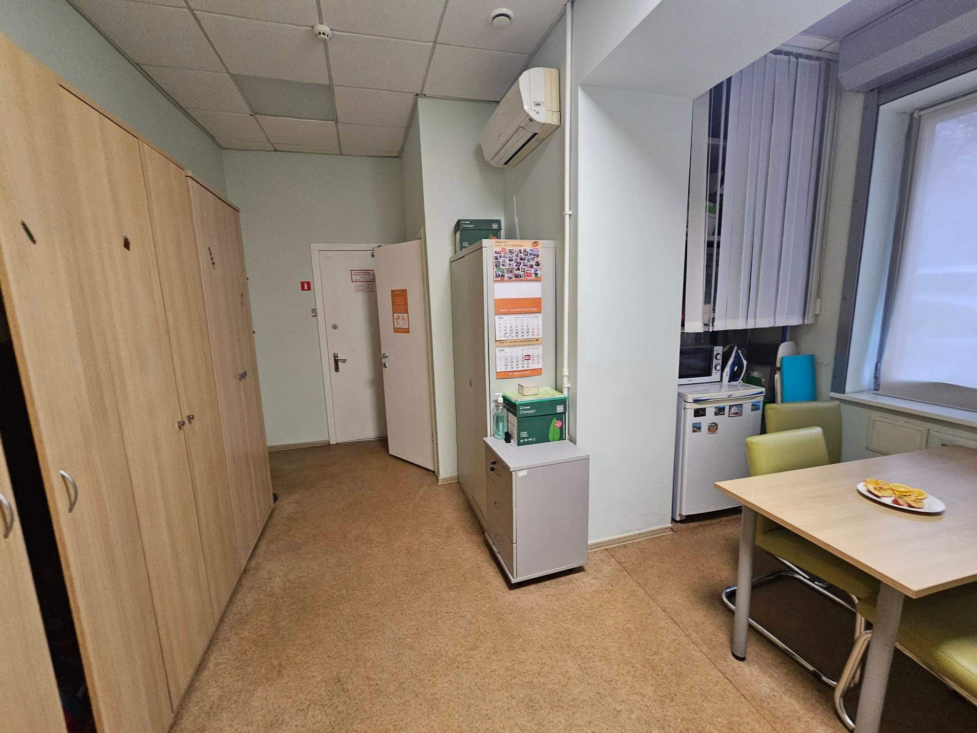 Сдам в аренду офис 143.3 м.кв.