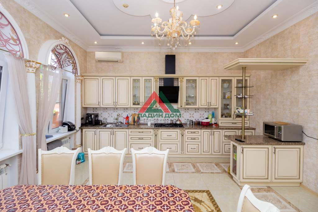 Дом на продажу в Краснодаре, им. Ковтюха улица, 28 фото №3