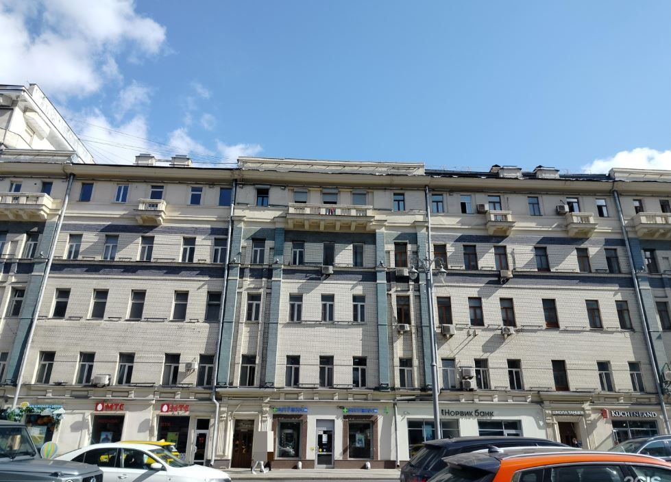 Продам помещение свободного назначения 569.4 м.кв.