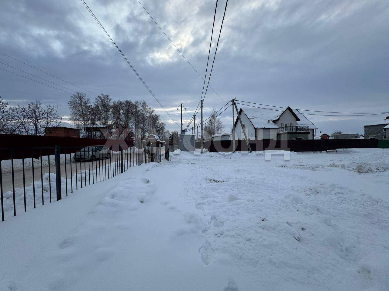 Продам земельный участок 814 м.кв.