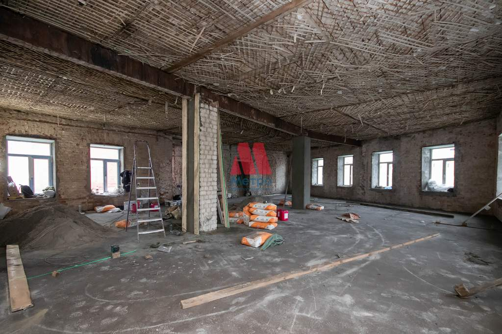 Продам помещение свободного назначения 967 м.кв.